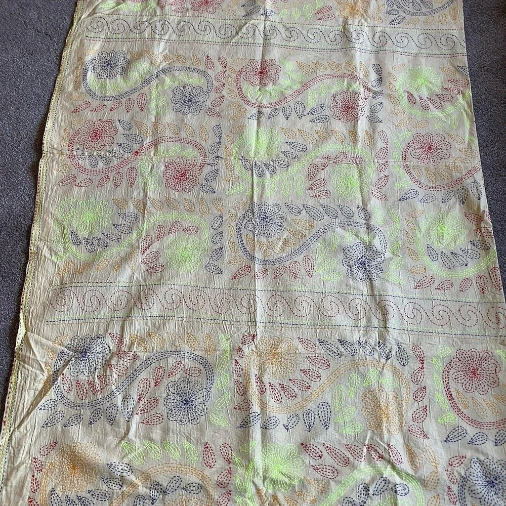 Vintage Handmade Kantha Embroidered Coverlet 80x92 Multicolor Floral Boho